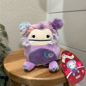 NWT squishmallows “Eden” the purple yeti Bigfoot 4” valentines squish